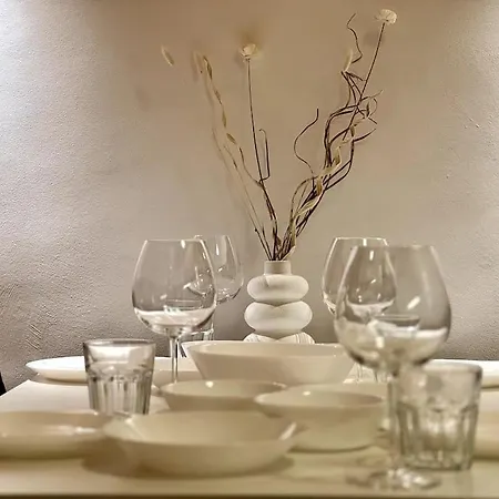 Sweet Spot: & Cozy Sofia